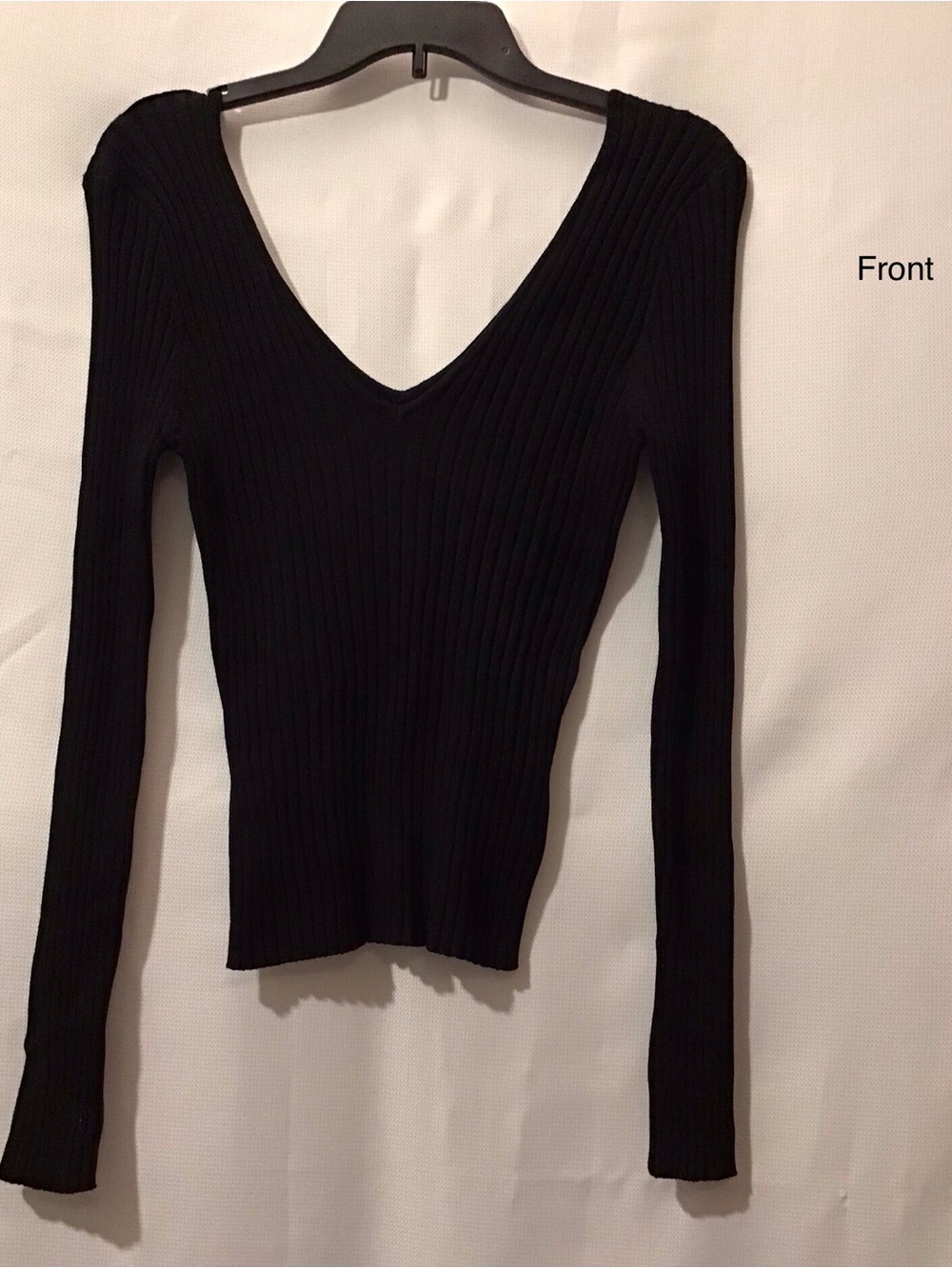 547 Black V-Neck Ribbed Cropped Long-Sleeve Women's Top